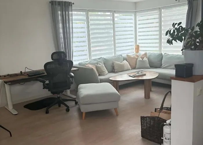 Cozy House Near Beach & Golf In Rya, Rydebaeck-Helsingborg